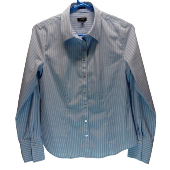 Talbots Womens Size 4 Long Sleeve Button Down Blue Striped French Cuff EUC - Picture 1 of 9